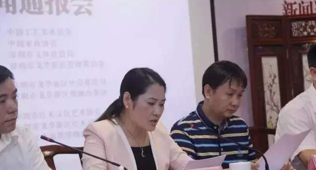 闽讯：男子福州喜提新车经典全顺 竟发现里程表显示已经跑960公里