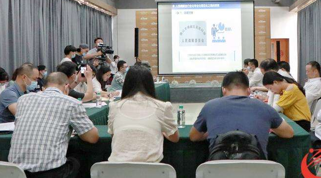 闽讯：永泰前洋村：百亩灵芝激活绿色经济新“引擎”